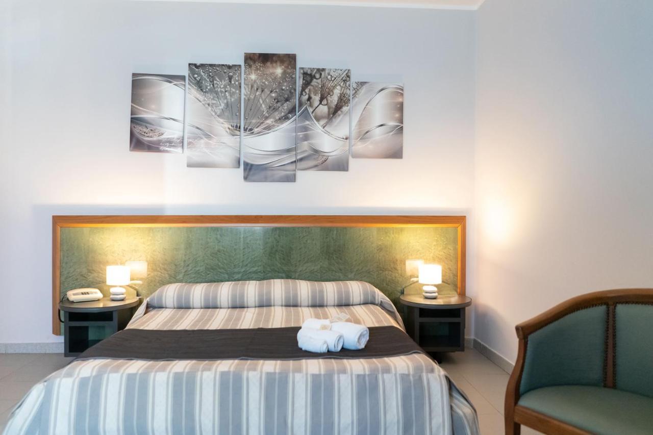 Hotel Melissa Torre Melissa Exteriör bild