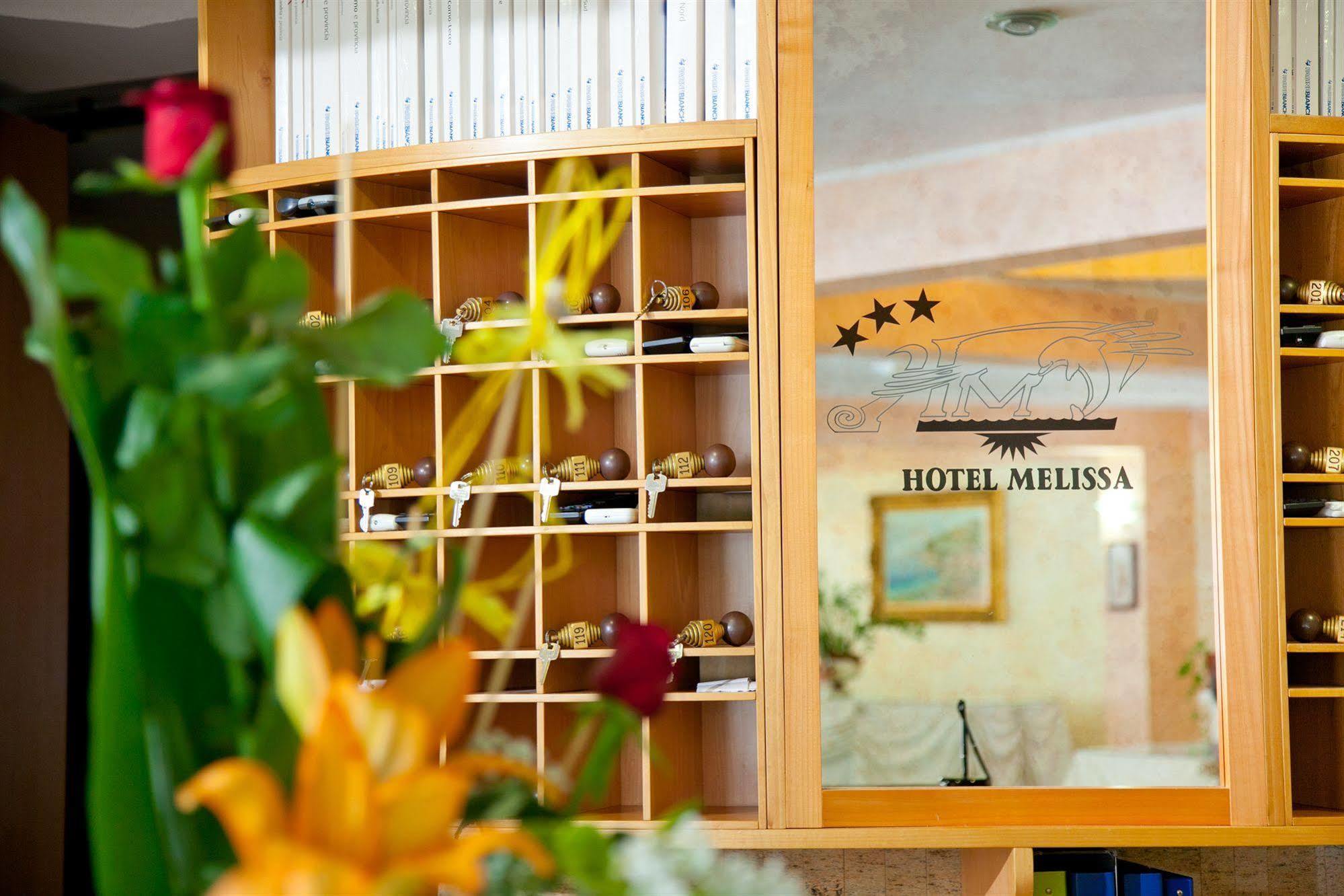 Hotel Melissa Torre Melissa Exteriör bild